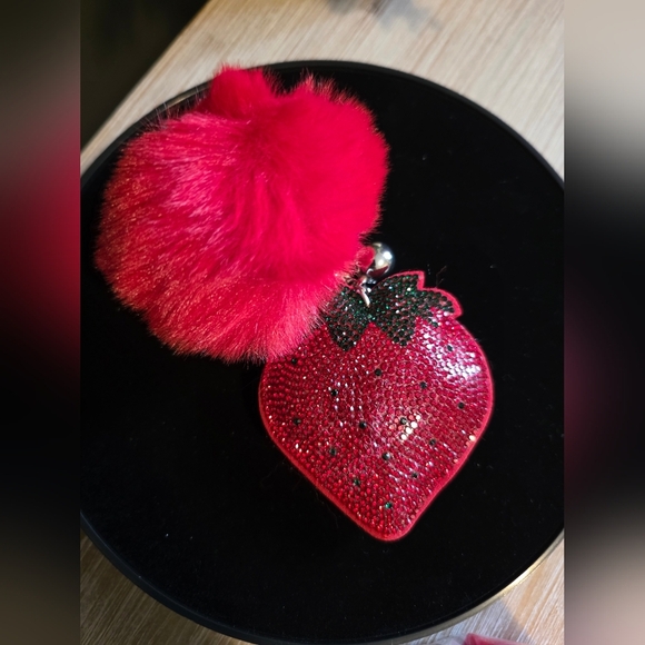 Sparkly Strawberry Pom Handbag -Keychain - Picture 2 of 3